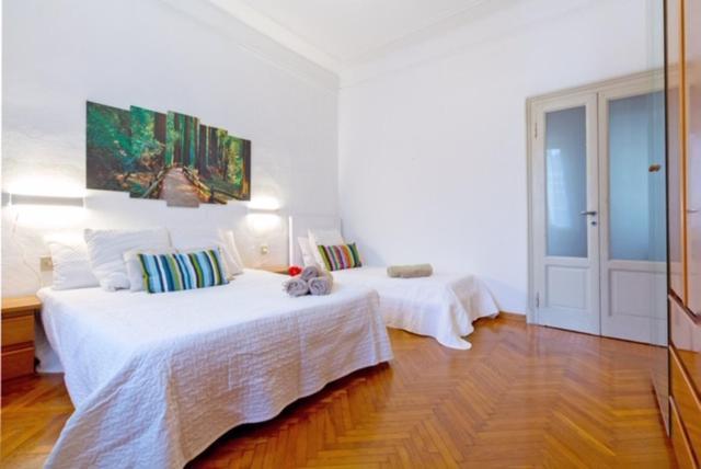 Alessia'S Flat- Loreto 2 Milan Exterior photo
